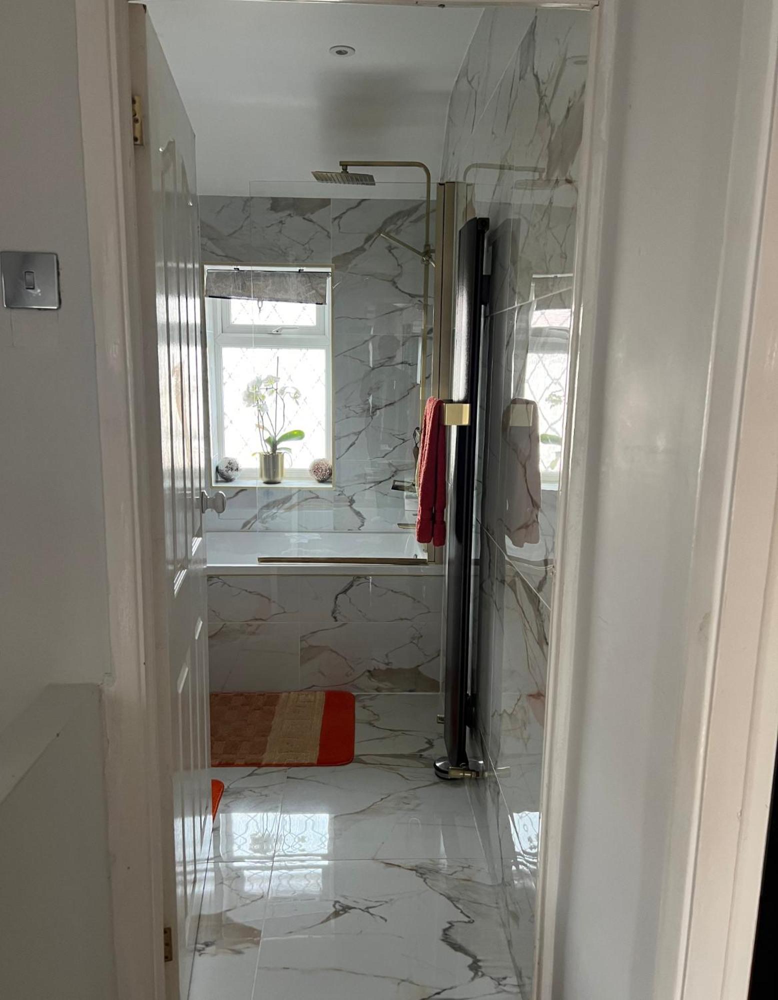 Double Room In Great Barr Near M5 - M6 - Parking - Tv Bed-Garden Μπέρμιγχαμ Εξωτερικό φωτογραφία